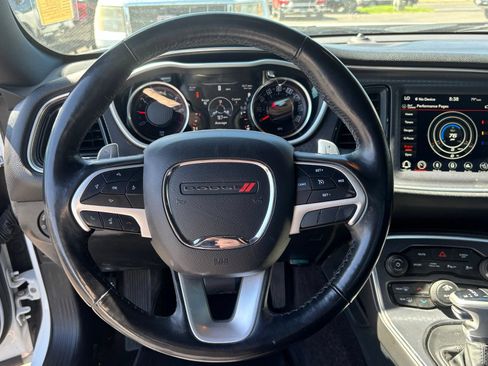 Used 2018 Dodge Challenger GT w/ Driver Convenience Group AWD/4WD image 14