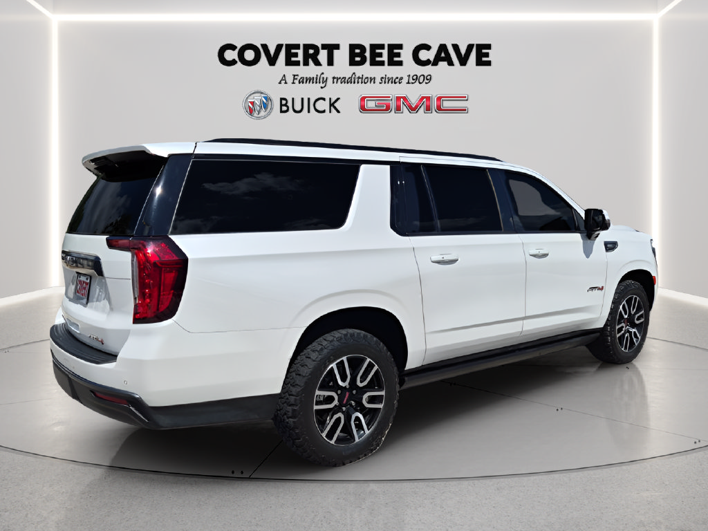 Used 2023 GMC Yukon XL AT4 w/ AT4 Premium Package AWD/4WD image 9