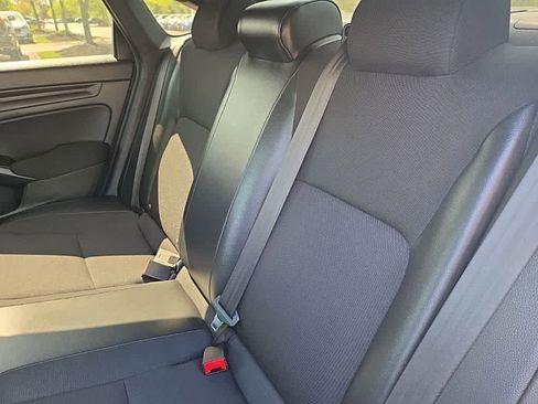 Used 2024 Honda Civic Sport image 16