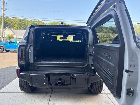 Used 2025 GMC Hummer EV 2X AWD/4WD image 67