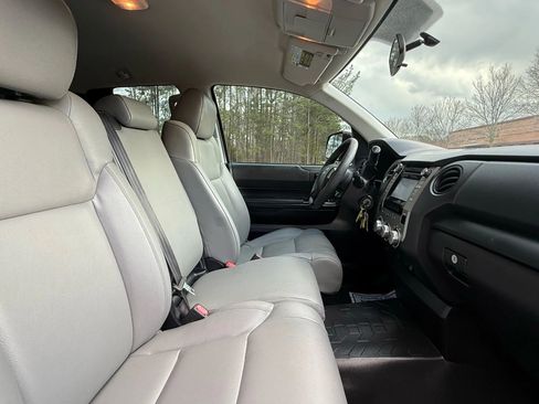 Used 2014 Toyota Tundra SR image 21