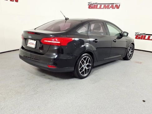 Used 2017 Ford Focus SEL image 5