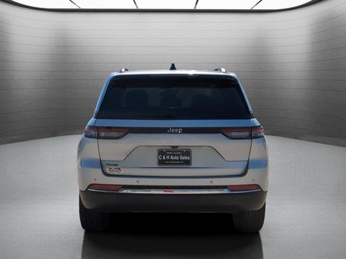 Used 2024 Jeep Grand Cherokee Limited 4xe image 8