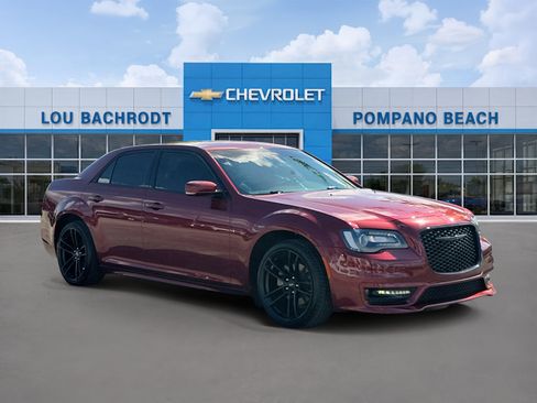 Used 2021 Chrysler 300 Touring L RWD image 1