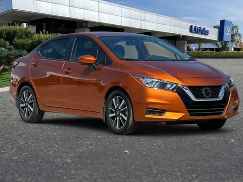 Used 2021 Nissan Versa SV FWD image 10