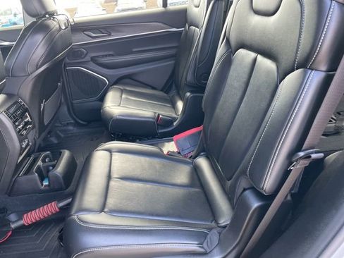 Used 2021 Jeep Grand Cherokee L Limited image 14