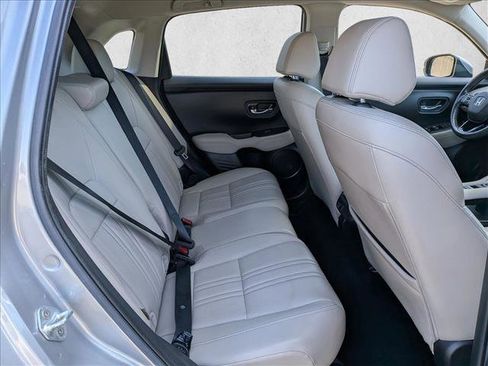 Used 2023 Honda HR-V EX-L image 21