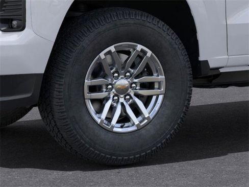 New 2025 Chevrolet Colorado LT w/ LT Convenience Package image 9