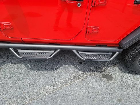 Used 2024 Jeep Wrangler Unlimited Rubicon w/ Technology Group AWD/4WD image 7