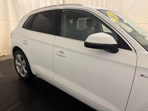 Used 2022 Audi Q5 2.0T Premium Plus image 13
