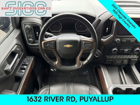 Used 2022 Chevrolet Silverado 1500 High Country w/ Technology Package image 14