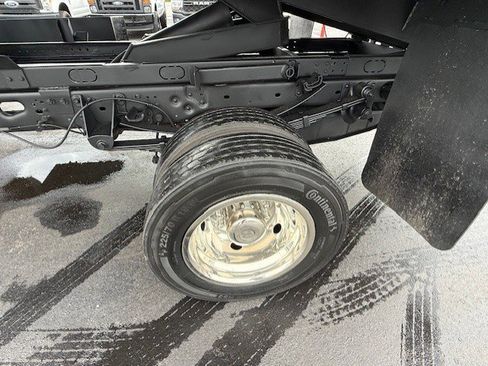 Used 2010 Ford F450 XL image 10