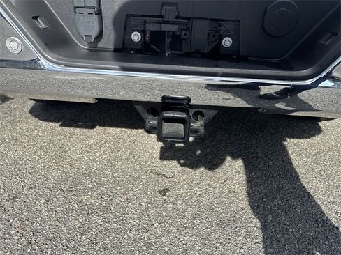 Used 2024 Chevrolet Silverado 1500 LTZ w/ LTZ Premium Package image 14