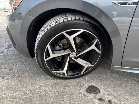 Used 2020 Volkswagen Passat 2.0T R-Line image 25