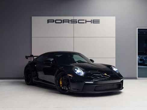 Certified 2022 Porsche 911 GT3 RWD image 9