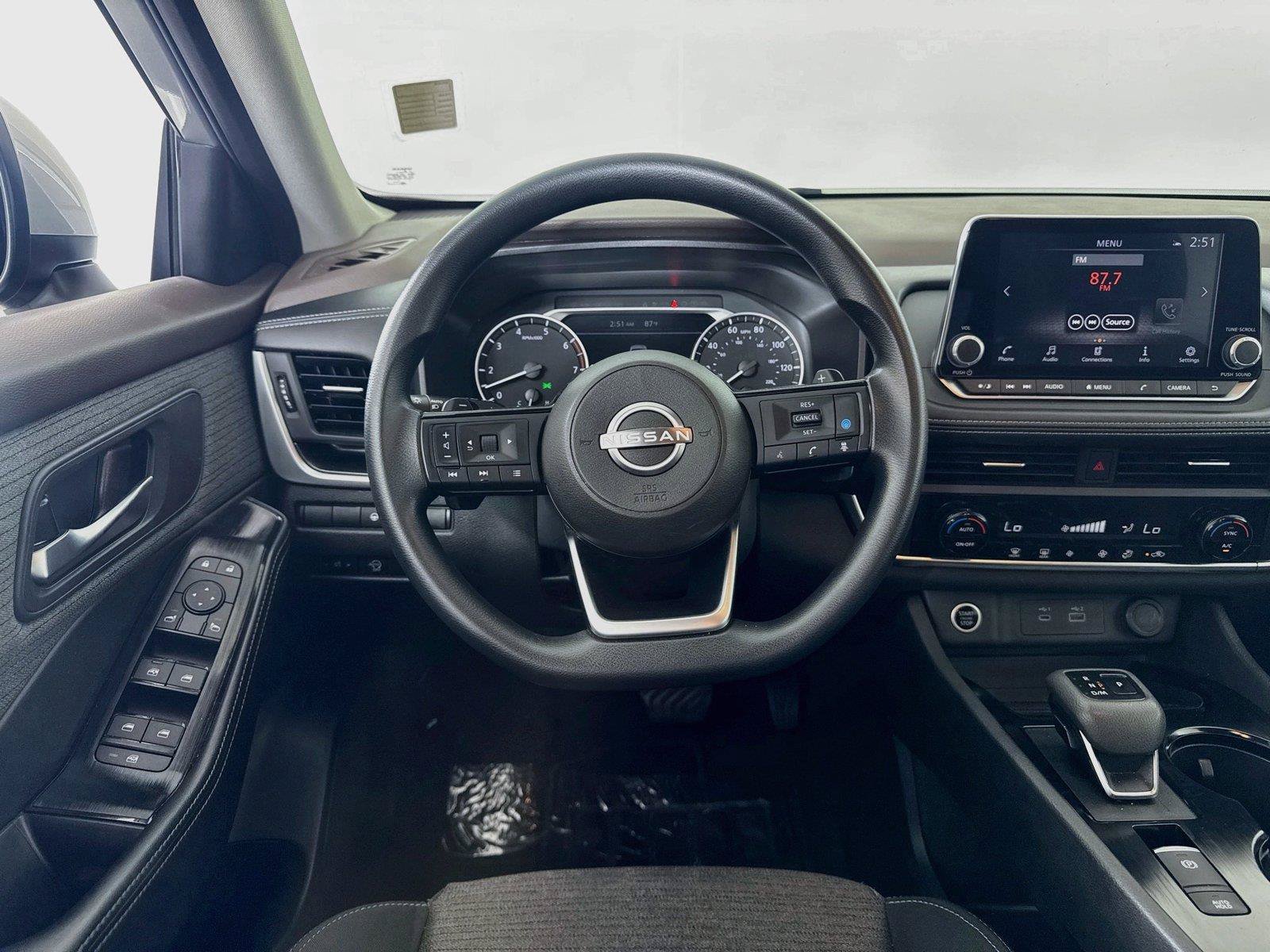 Used 2023 Nissan Rogue SV AWD/4WD image 20