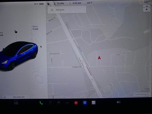 Used 2018 Tesla Model 3 Long Range image 9