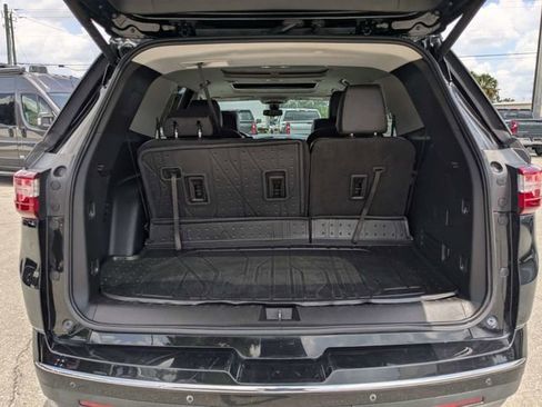 Used 2021 Chevrolet Traverse Premier w/ LPO, 'HIT The Road' Package FWD image 13