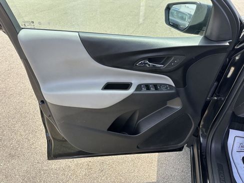Used 2024 Chevrolet Equinox LS w/ LPO, Floor Liner Package FWD image 15