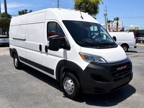 Used 2023 RAM ProMaster 2500 image 1