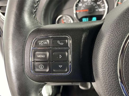 Used 2018 Jeep Wrangler Unlimited Sahara w/ Connectivity Group image 16