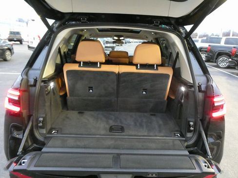 Used 2026 BMW X7 xDrive40i image 36
