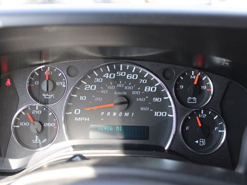 Used 2023 GMC Savana 2500 w/ Driver Convenience Package RWD image 34
