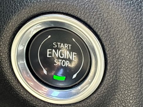 Certified 2019 Chevrolet Silverado 1500 LT w/ All-Star Edition AWD/4WD image 15