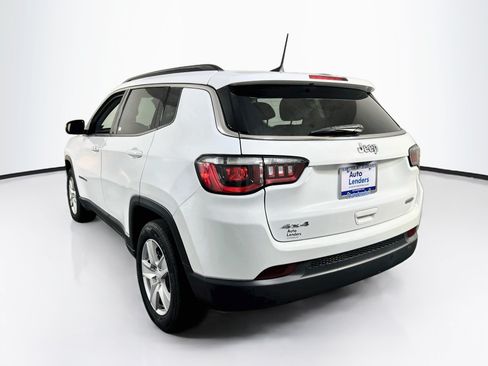 Used 2022 Jeep Compass Latitude AWD/4WD image 7