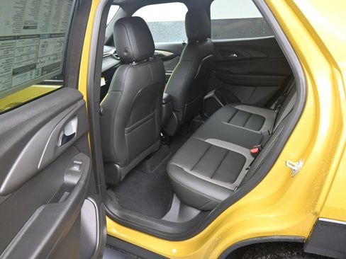 New 2025 Chevrolet TrailBlazer ACTIV w/ Convenience Package FWD image 13