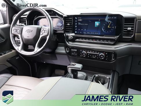 Used 2023 Chevrolet Silverado 1500 ZR2 w/ Technology Package AWD/4WD image 13