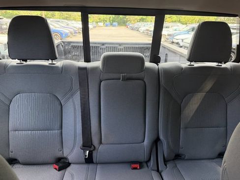Used 2019 RAM 1500 Big Horn AWD/4WD image 29