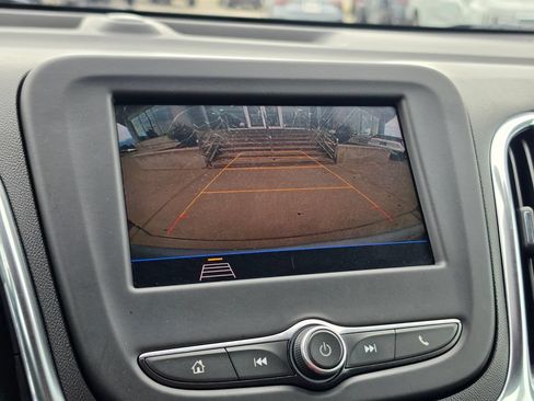 Used 2020 Chevrolet Equinox LT AWD/4WD image 20