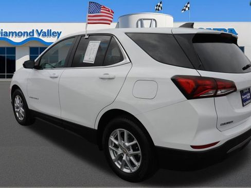 Used 2024 Chevrolet Equinox LT image 4