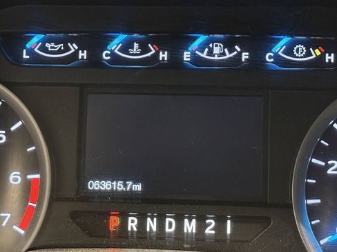 Used 2017 Ford F250 XLT w/ XLT Premium Package AWD/4WD image 19
