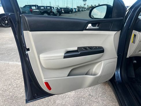 Used 2020 Kia Sportage LX FWD image 12