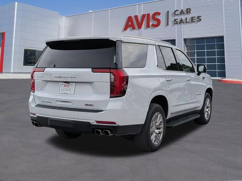 Used 2025 GMC Yukon Denali image 6