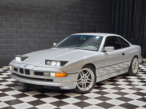 Used 1991 BMW 850i image 4