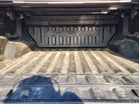 Used 2024 Chevrolet Colorado ZR2 w/ Technology Package image 39