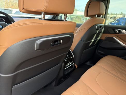 New 2026 BMW X5 sDrive40i image 22