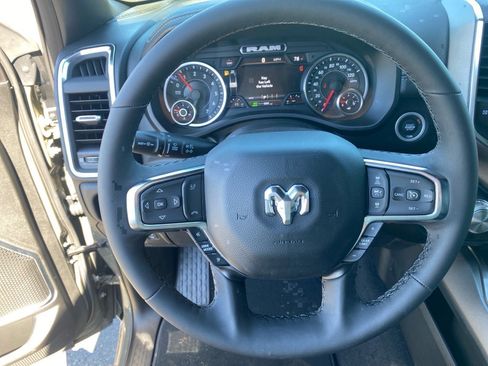 Used 2026 RAM 1500 Laramie AWD/4WD image 10