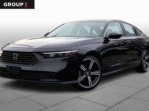 Used 2023 Honda Accord Sport image 1