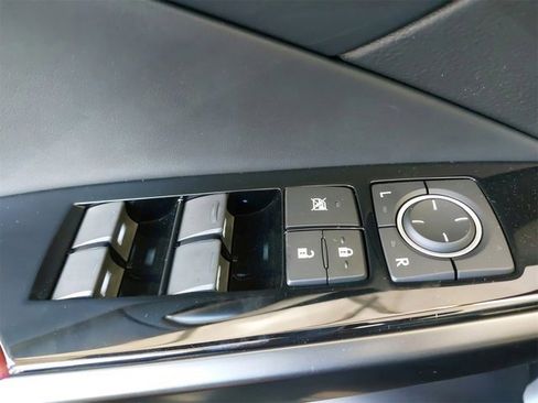 Used 2025 Lexus IS 300 300 image 34
