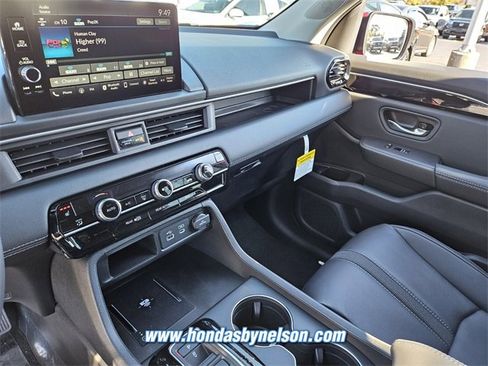 New 2025 Honda Pilot EX-L image 10