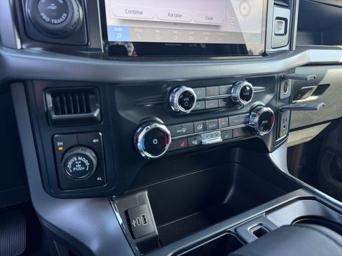 New 2026 Ford F150 XLT w/ Equipment Group 302A MID image 36