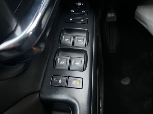 Used 2019 Chevrolet Silverado 1500 LT image 33