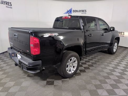 Used 2022 Chevrolet Colorado LT w/ LT Convenience Package AWD/4WD image 5
