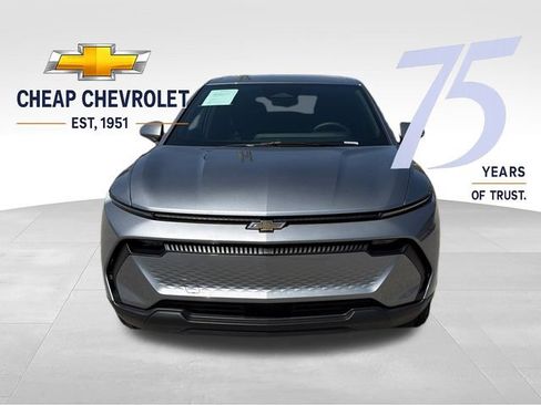 Used 2026 Chevrolet Equinox EV LT FWD image 8
