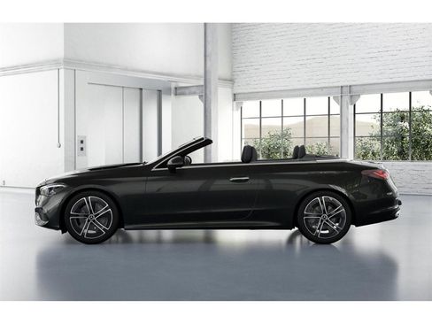 Used 2024 Mercedes-Benz CLE 300 4MATIC Cabriolet image 34