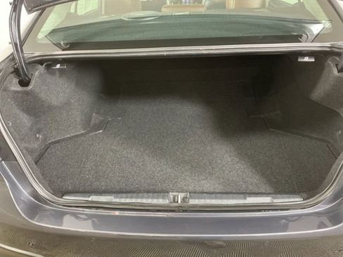 Used 2024 Subaru Legacy Touring XT AWD/4WD image 11